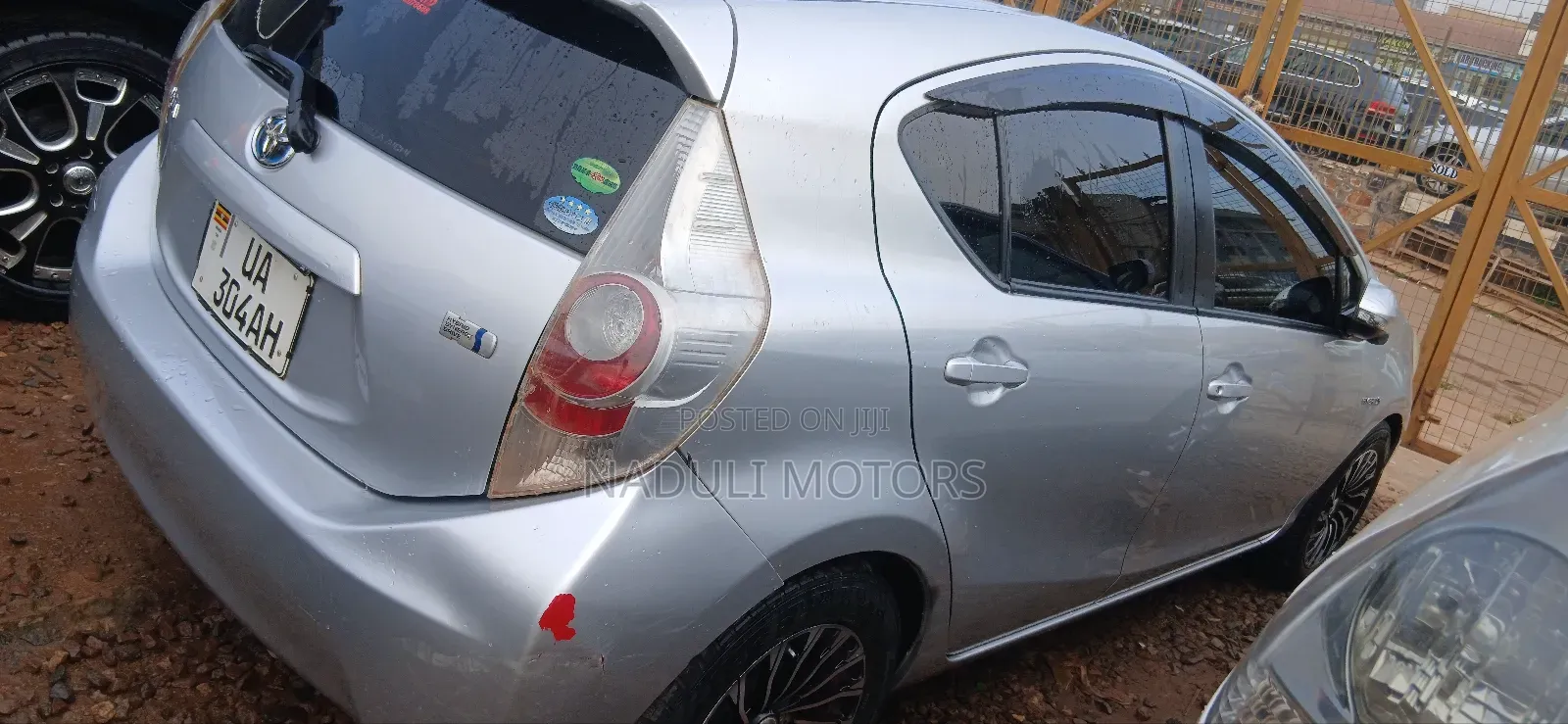 Toyota Aqua 2013 Silver