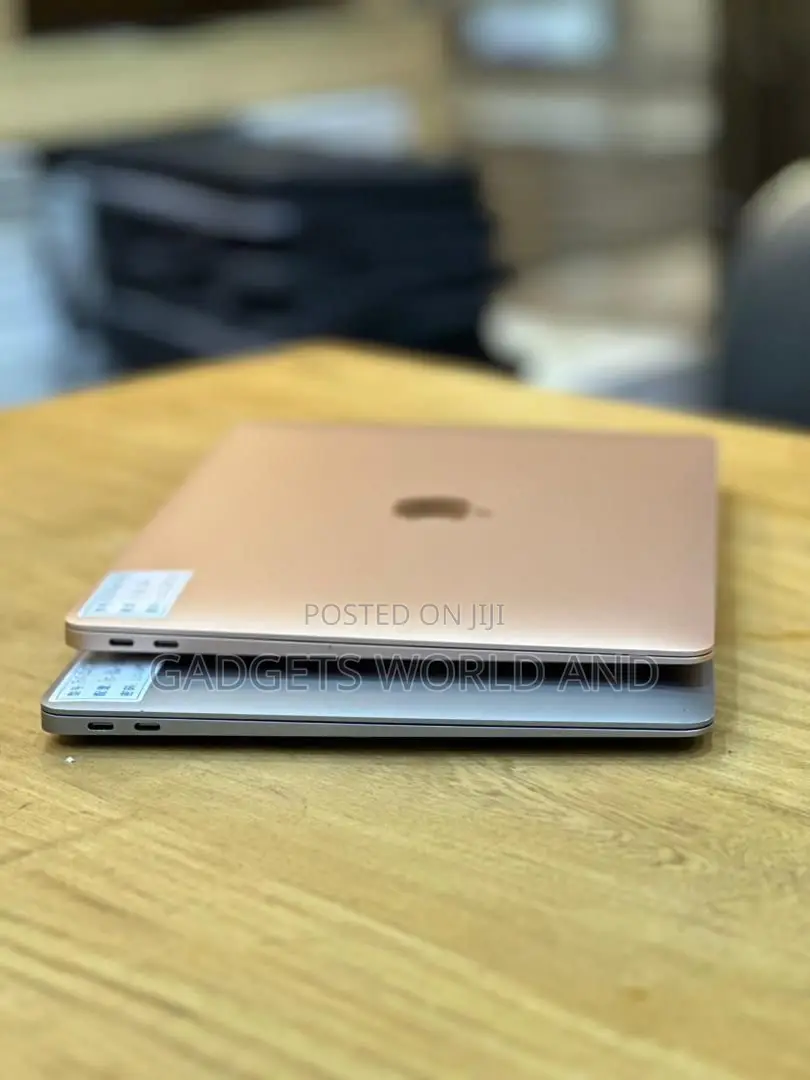 New Laptop Apple MacBook Air 2020 M1 8GB Apple M1 SSD 256GB