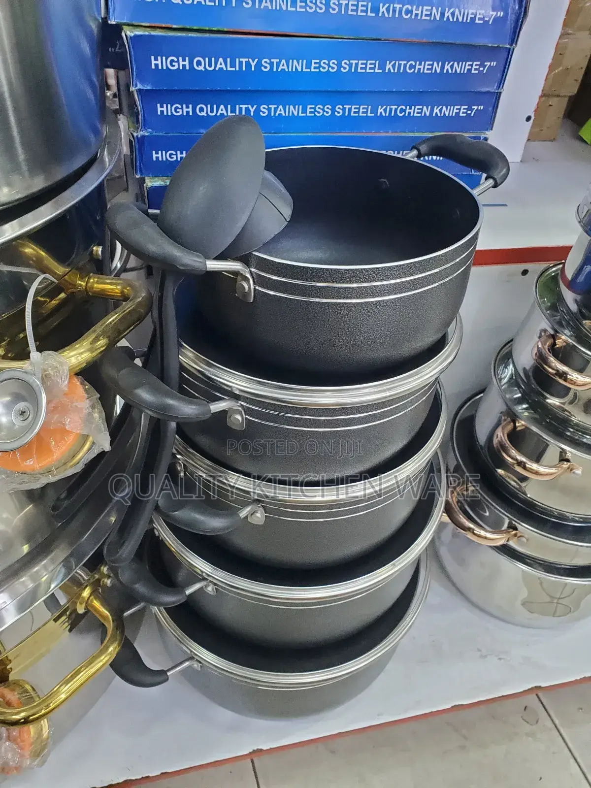 Tornado Dish Set