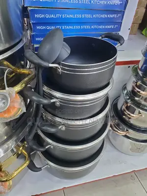 Tornado Dish Set
