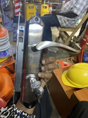 Door Locks and Handle / Parker Complete