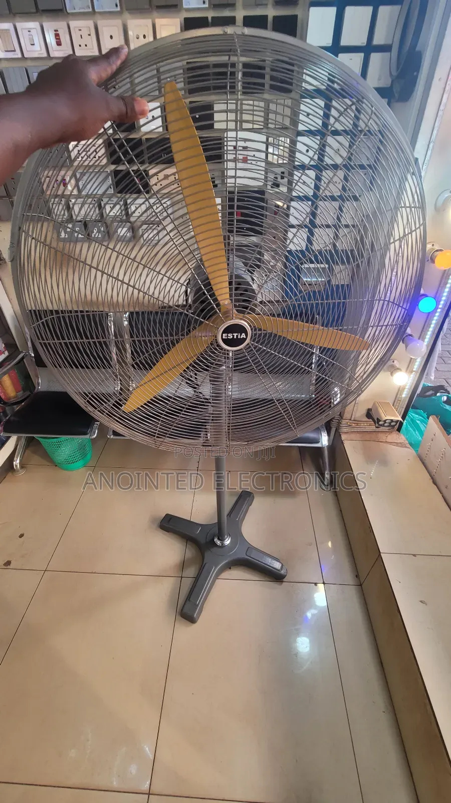 Standing Heavy-Duty Fans 30inch Especially