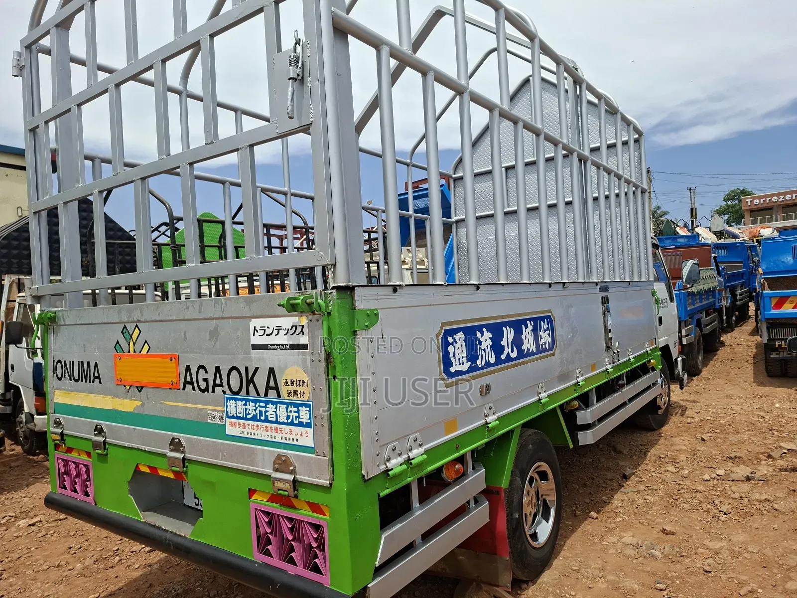 Mitsubishi Canter Truck