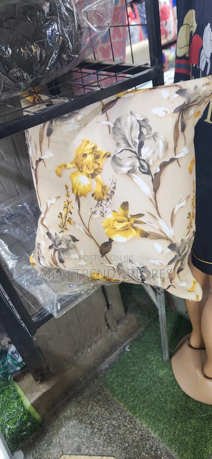 Fibre Throw Cushions