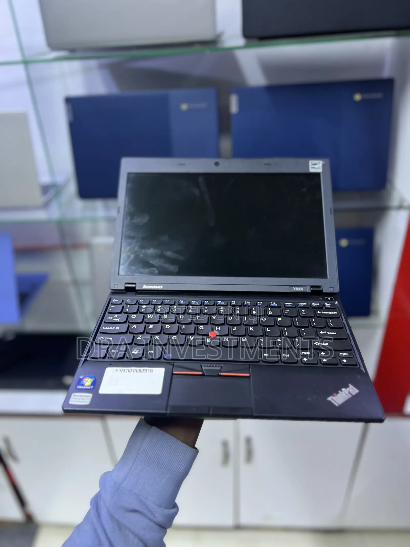 Laptop Lenovo ThinkPad X100e 4GB Intel Core 2 Duo HDD+SSD 250GB
