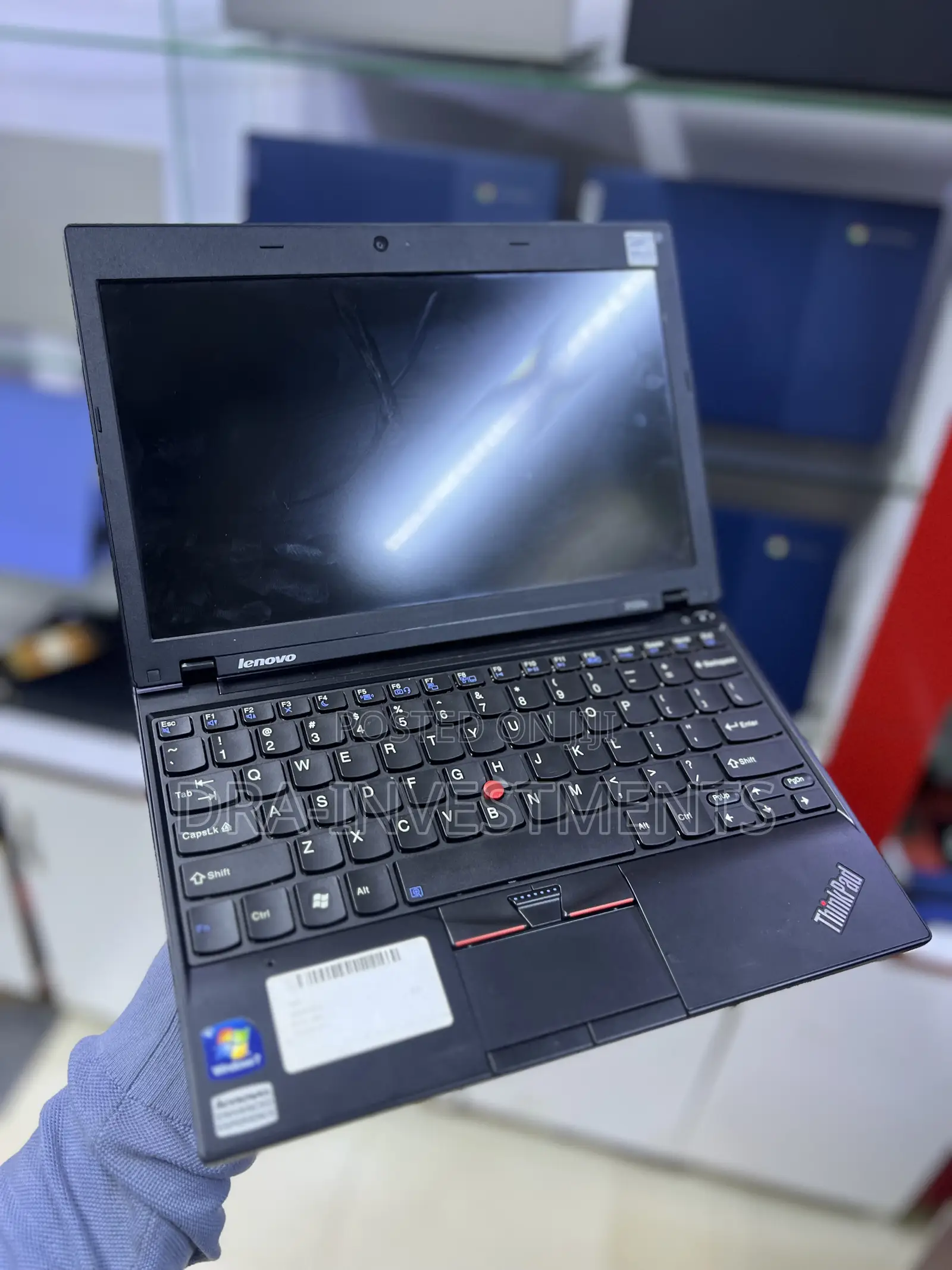 Laptop Lenovo ThinkPad X100e 4GB Intel Core 2 Duo HDD+SSD 250GB