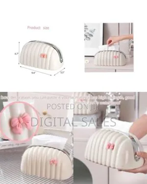 Decorative Tissue Holder