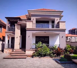 Brandnew 5 Bedroom House at Kyanja on 13 Decimals at 900m