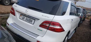 Mercedes-Benz M Class ML350 4dr SUV (3.5L 6cyl 7A) 2015 White
