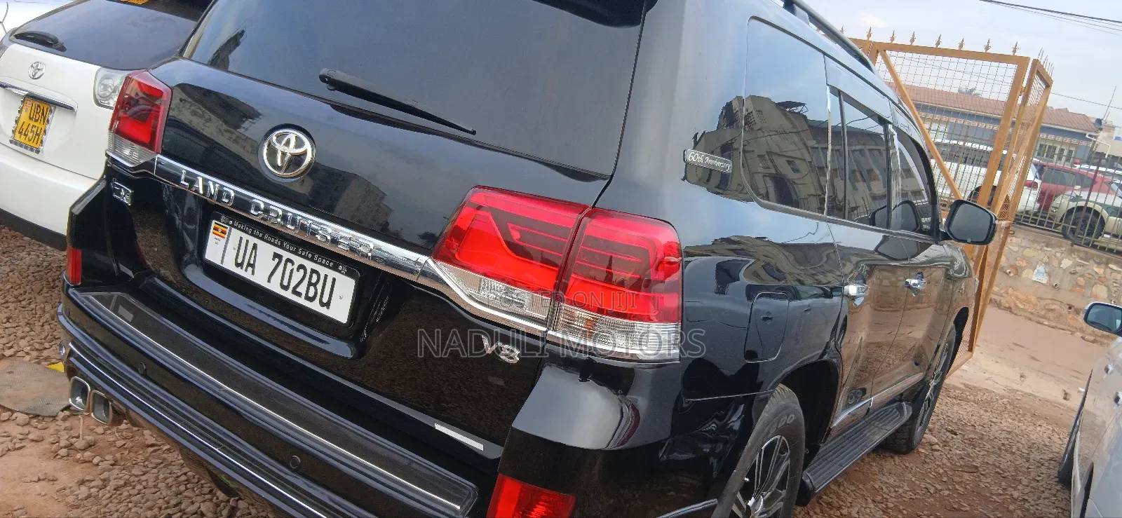 Toyota Land Cruiser 4.6 V8 ZX 2015 Black