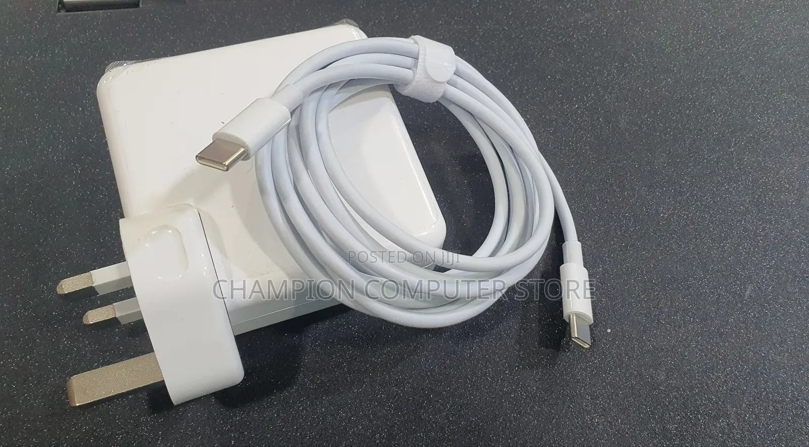 Laptop Chargers or Adaptors All Types From 30,000shs Above