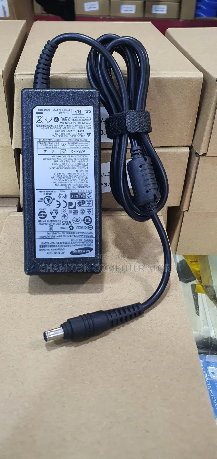 Laptop Chargers or Adaptors All Types From 30,000shs Above