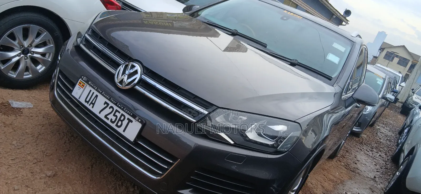Volkswagen Touareg V6 Executive AWD 4MOTION 2015 Gray
