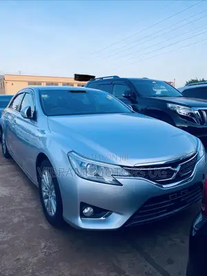 Toyota Mark X 2.5 AWD 2013 Silver