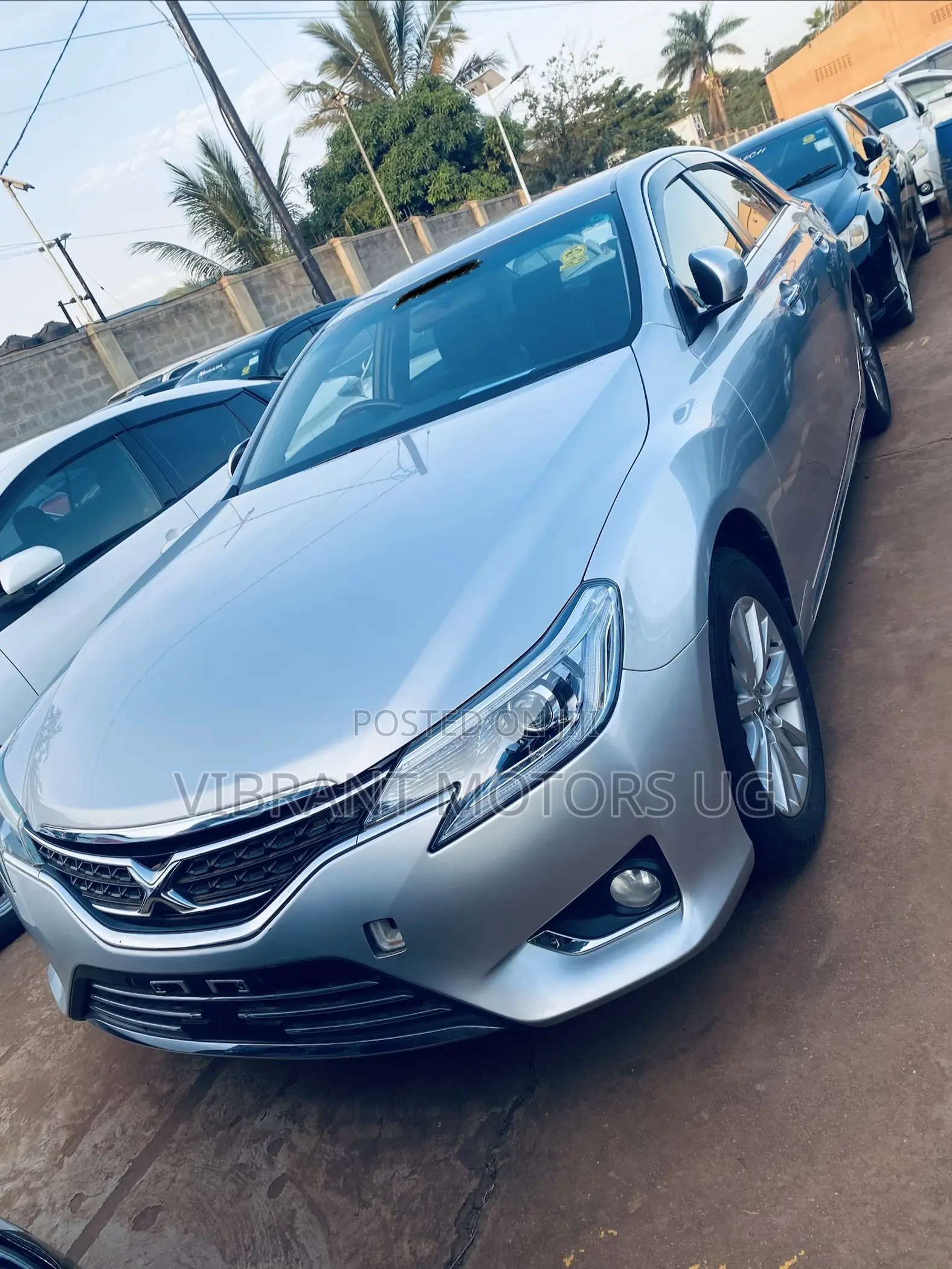 Toyota Mark X 2.5 AWD 2013 Silver