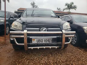 Toyota RAV4 2.5 2011 Black