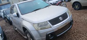 Suzuki Escudo 2009 Silver