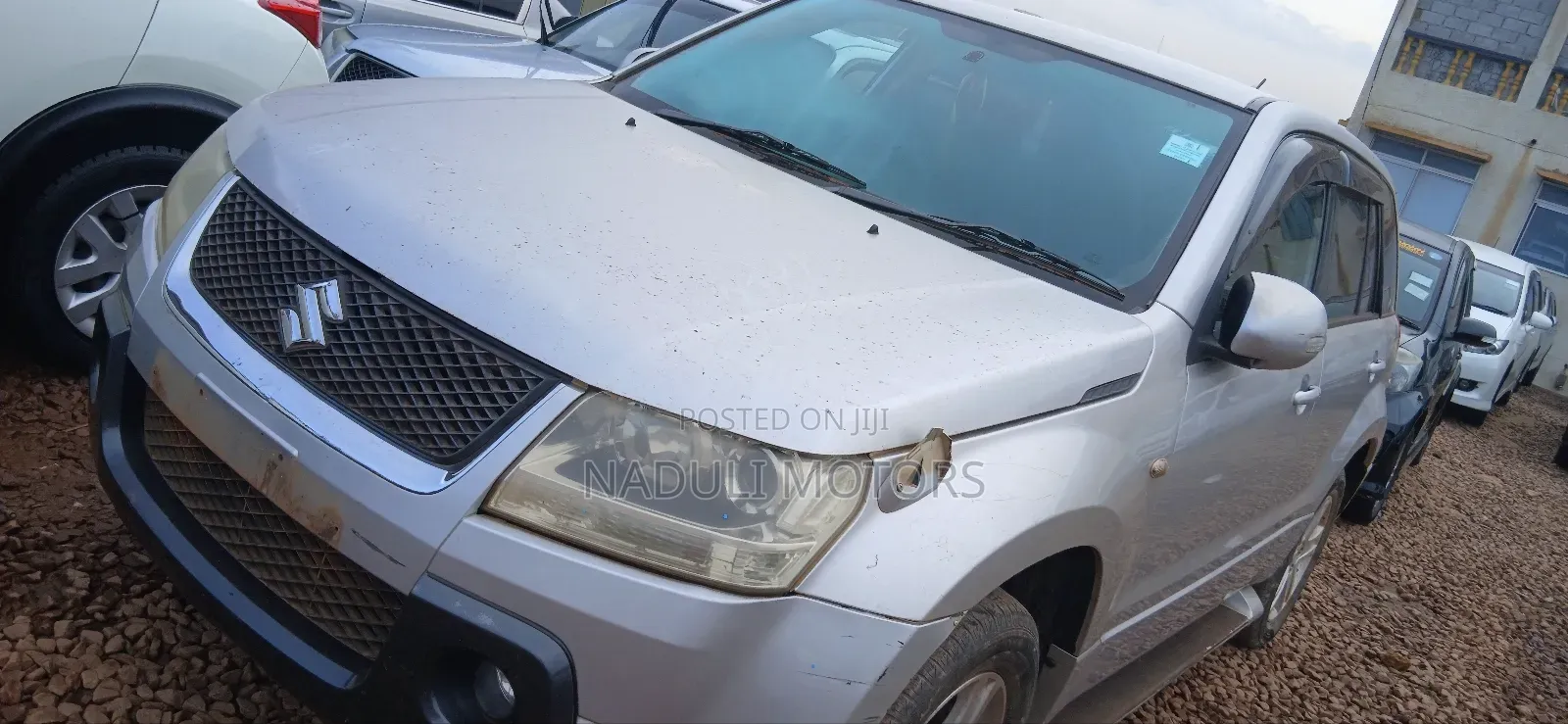 Suzuki Escudo 2009 Silver