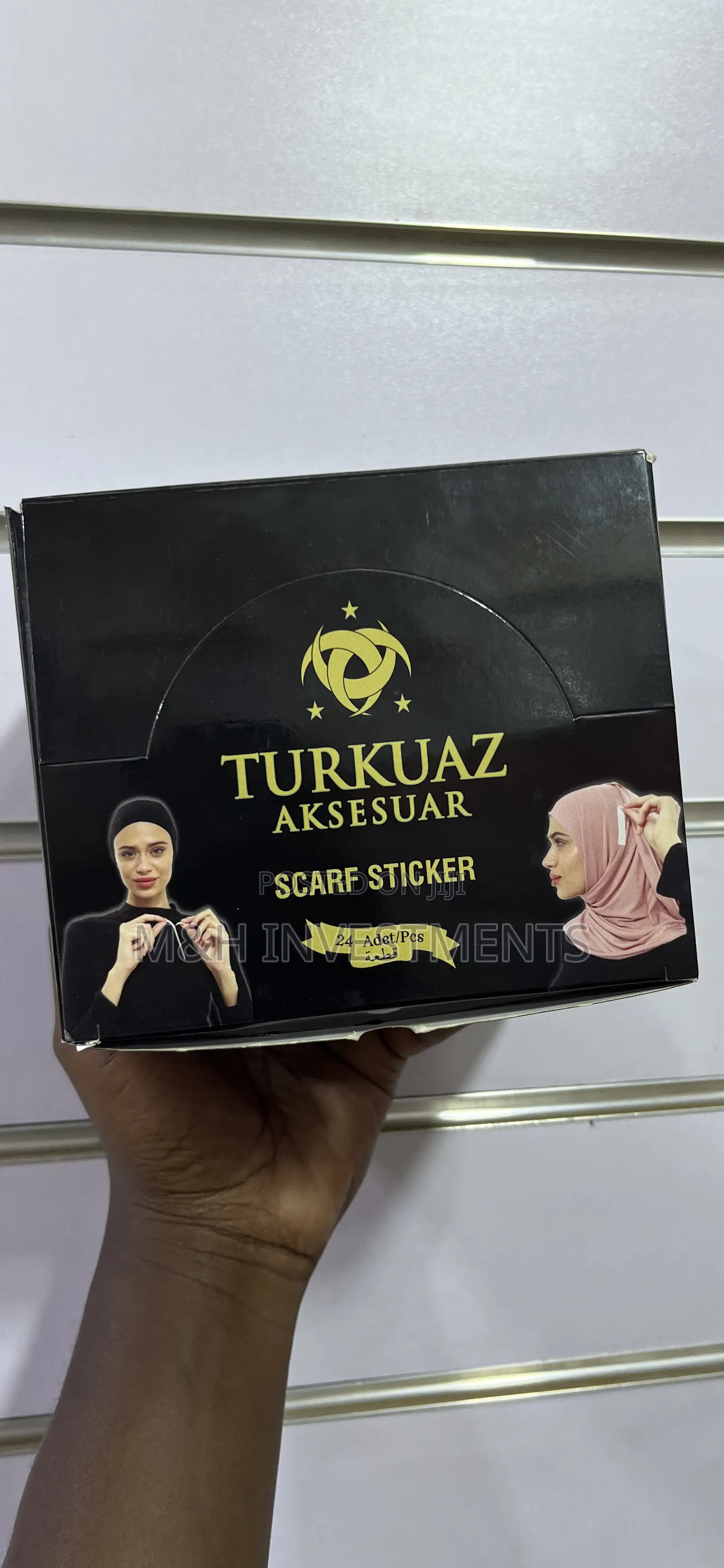 Scarf Sticker