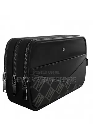 Levelo Poche Pouch With LVL Signature Logo