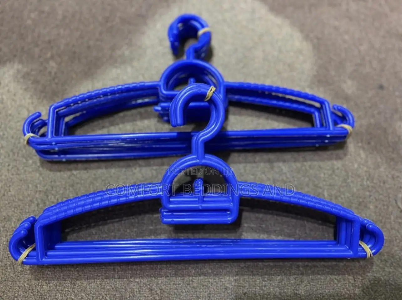 Plastic Hangers Blue Dozen