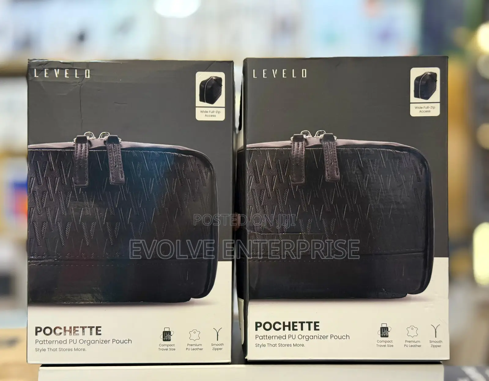 Levelo Pochette Pouch