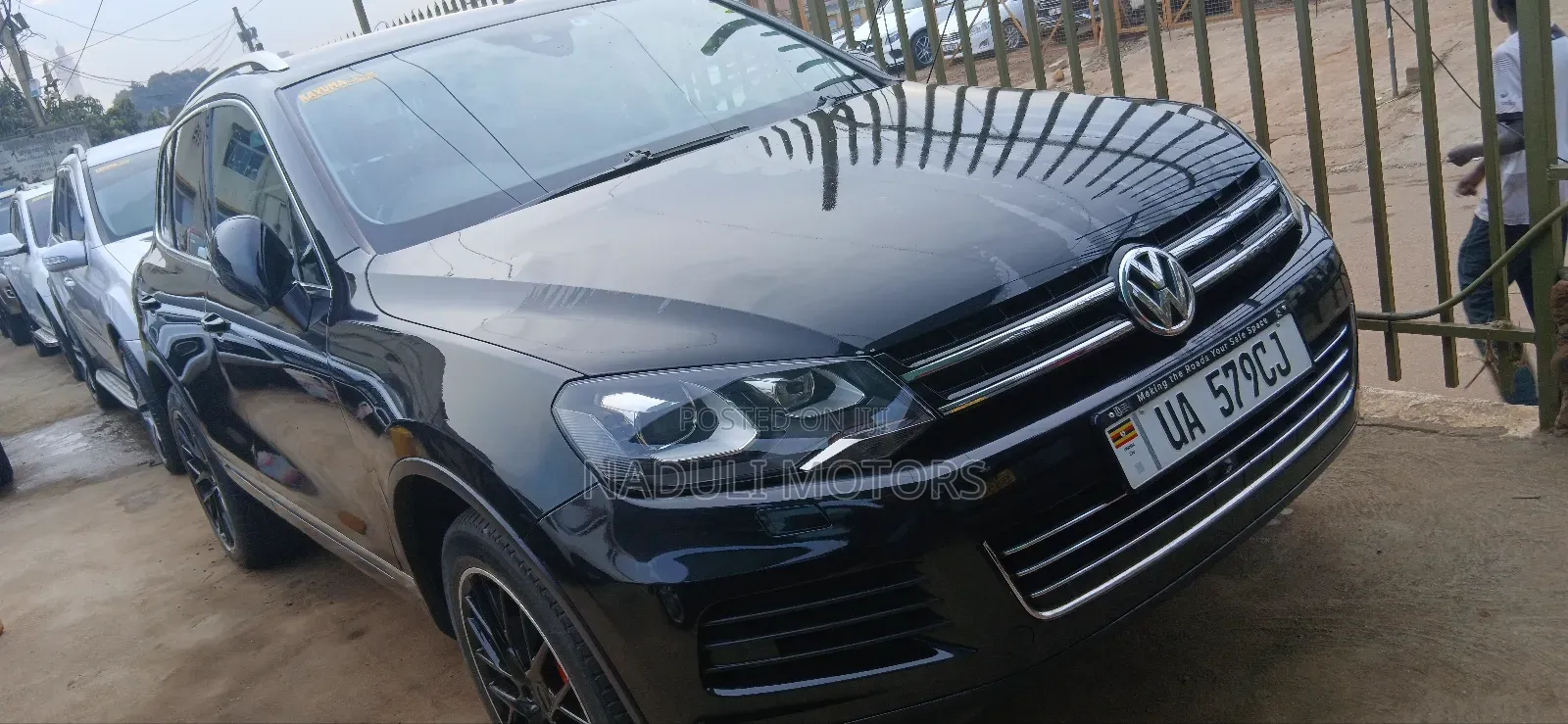 Volkswagen Touareg V6 Executive AWD 4MOTION 2015 Black
