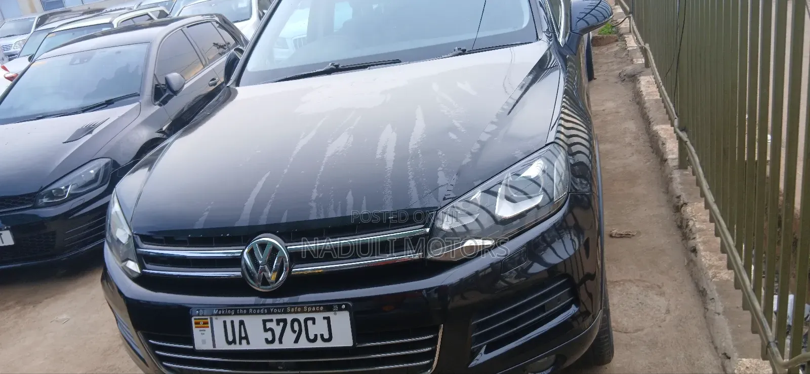 Volkswagen Touareg V6 Executive AWD 4MOTION 2015 Black