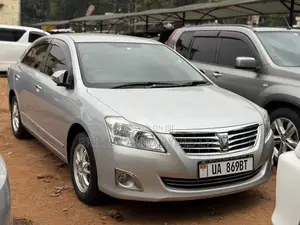 Toyota Premio 2016 Silver