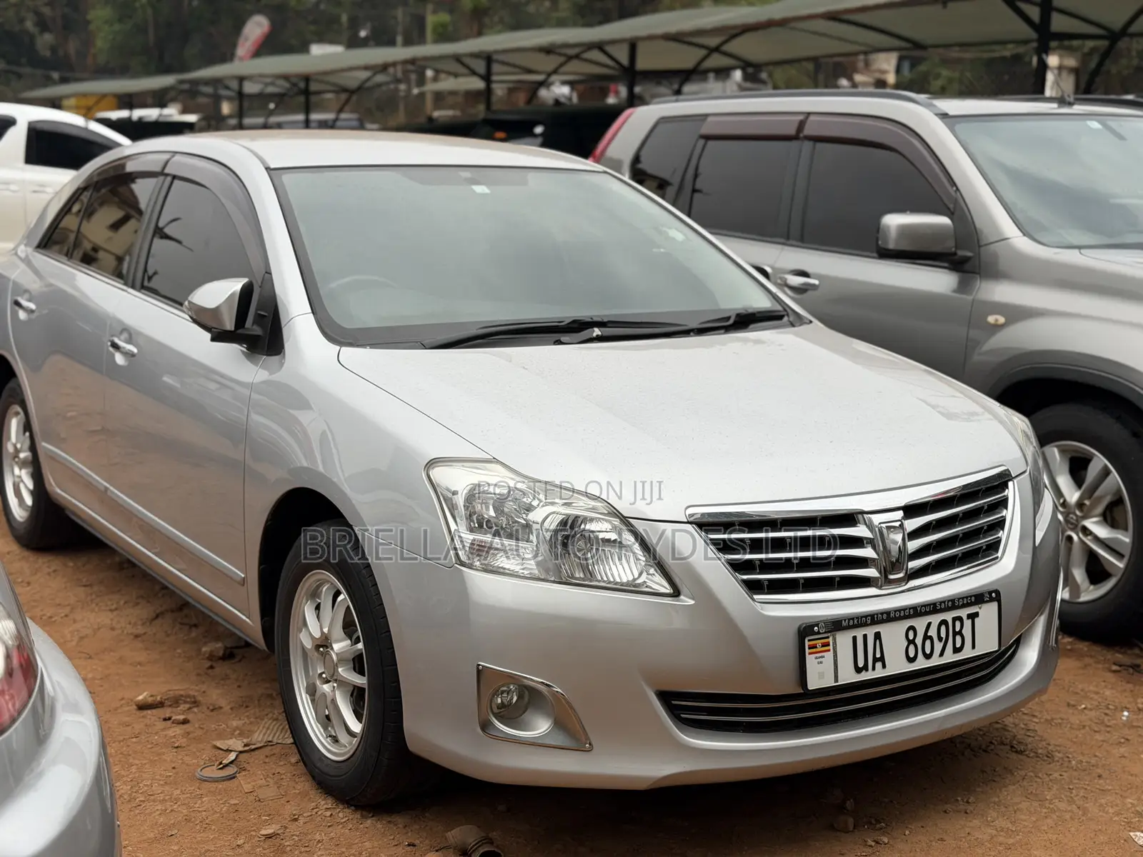 Toyota Premio 2016 Silver