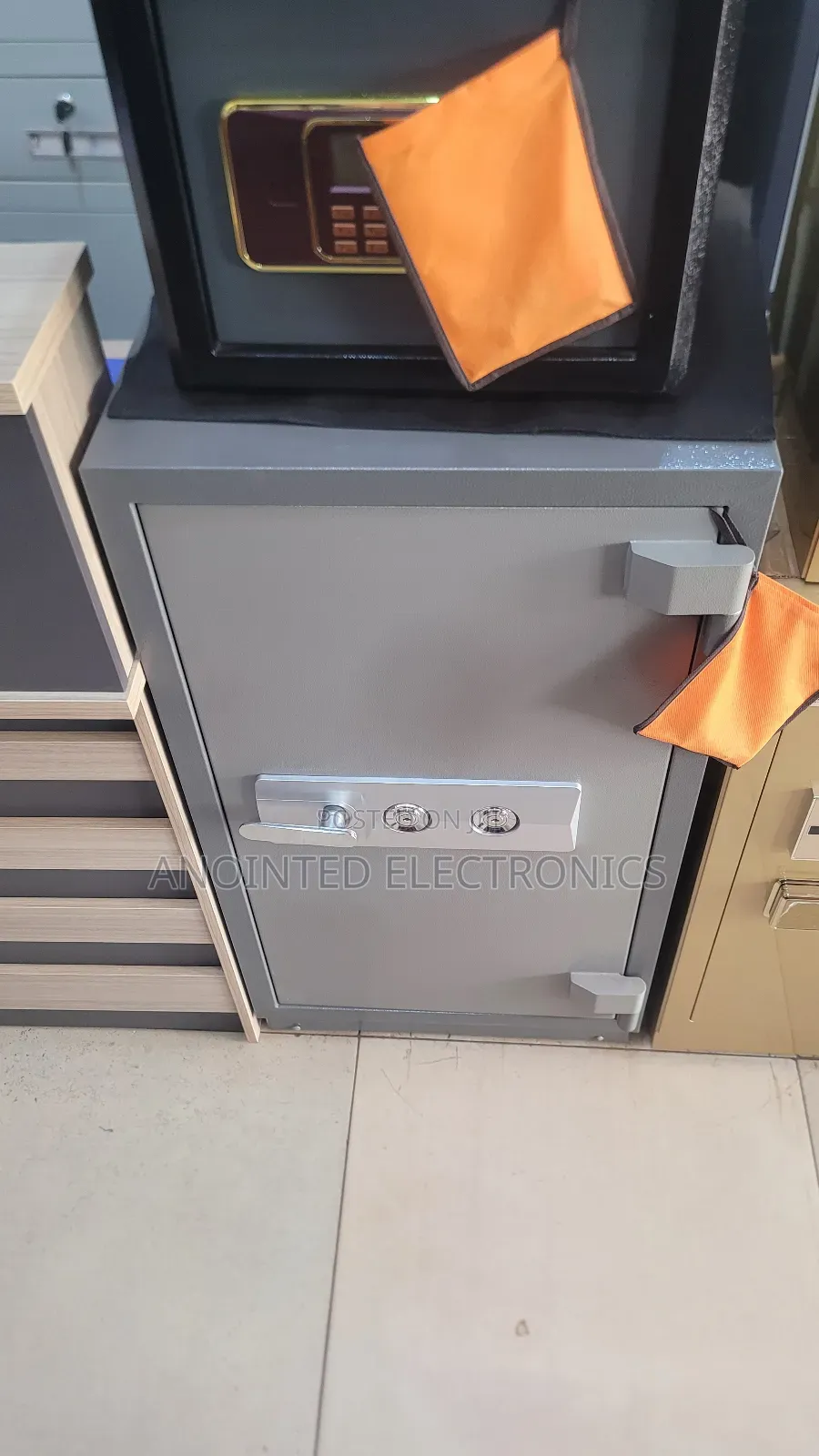 Heavy-duty Cash Box Safe 150kg
