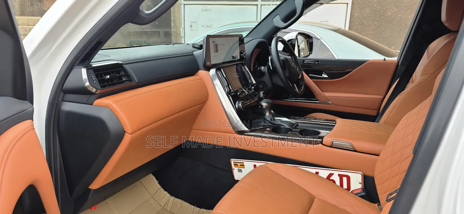 Lexus LS 2024 White