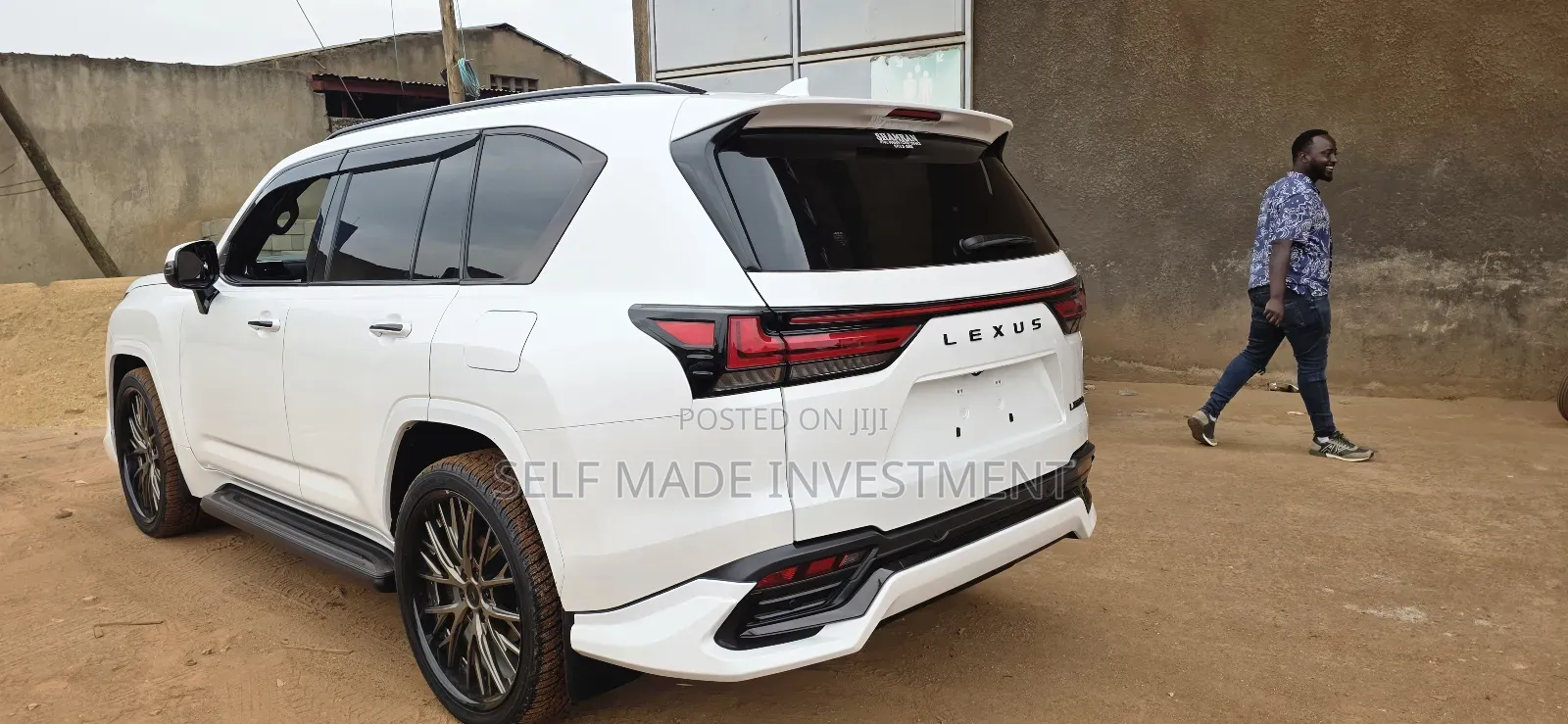 Lexus LS 2024 White