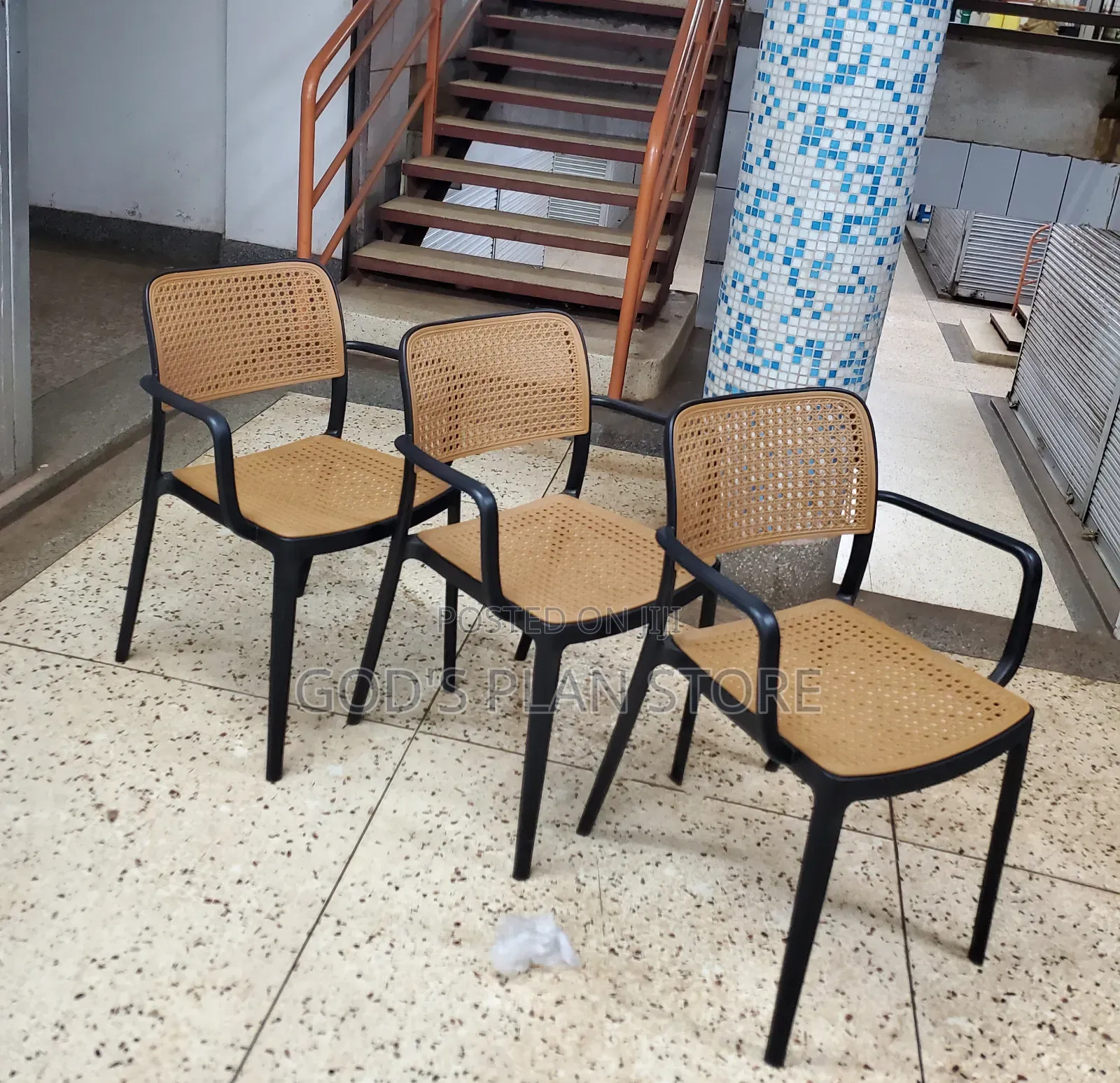 High Distney Plastic Chairs Plastic Chairs for Garden Beaches