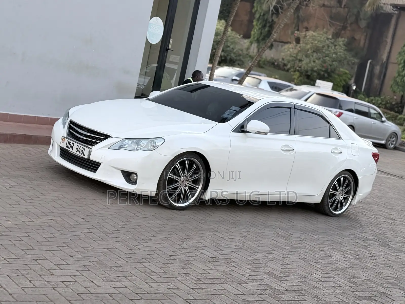 Toyota Mark X 2.5 AWD 2009 Off white