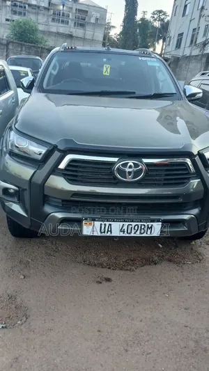 Toyota Hilux 2018 Gray