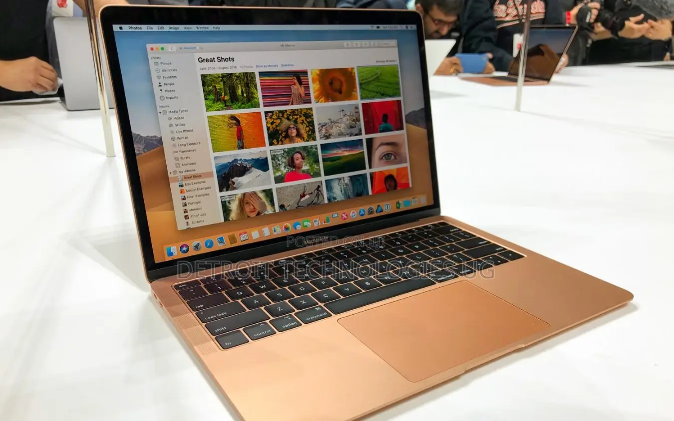 Laptop Apple MacBook Air 2018 8GB Intel Core I5 SSD 128GB