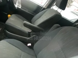 Toyota Noah 2011 Burgundy