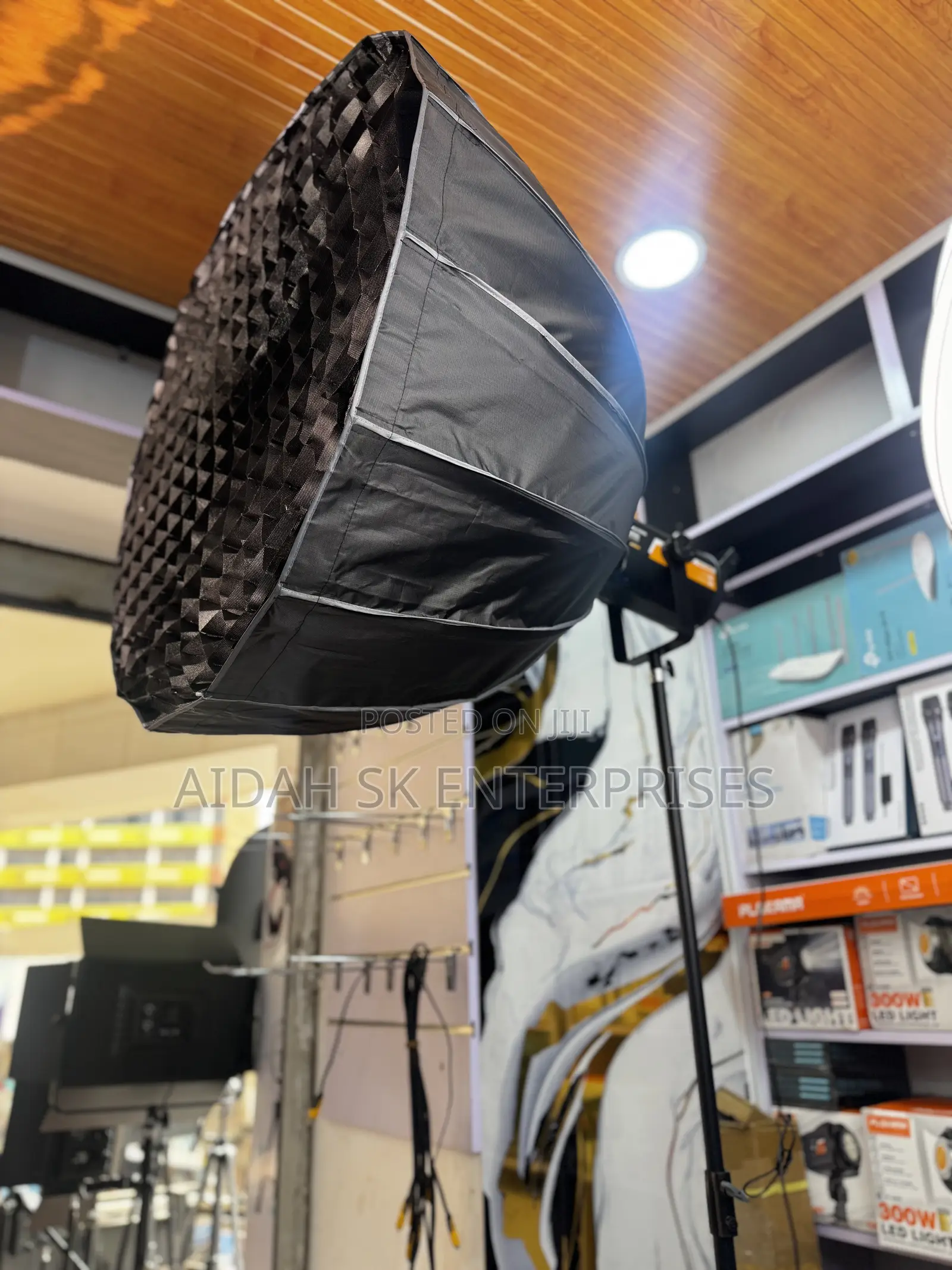 Plokama Pk-600s Professional Led Photography Lighting Kit (Softbox)