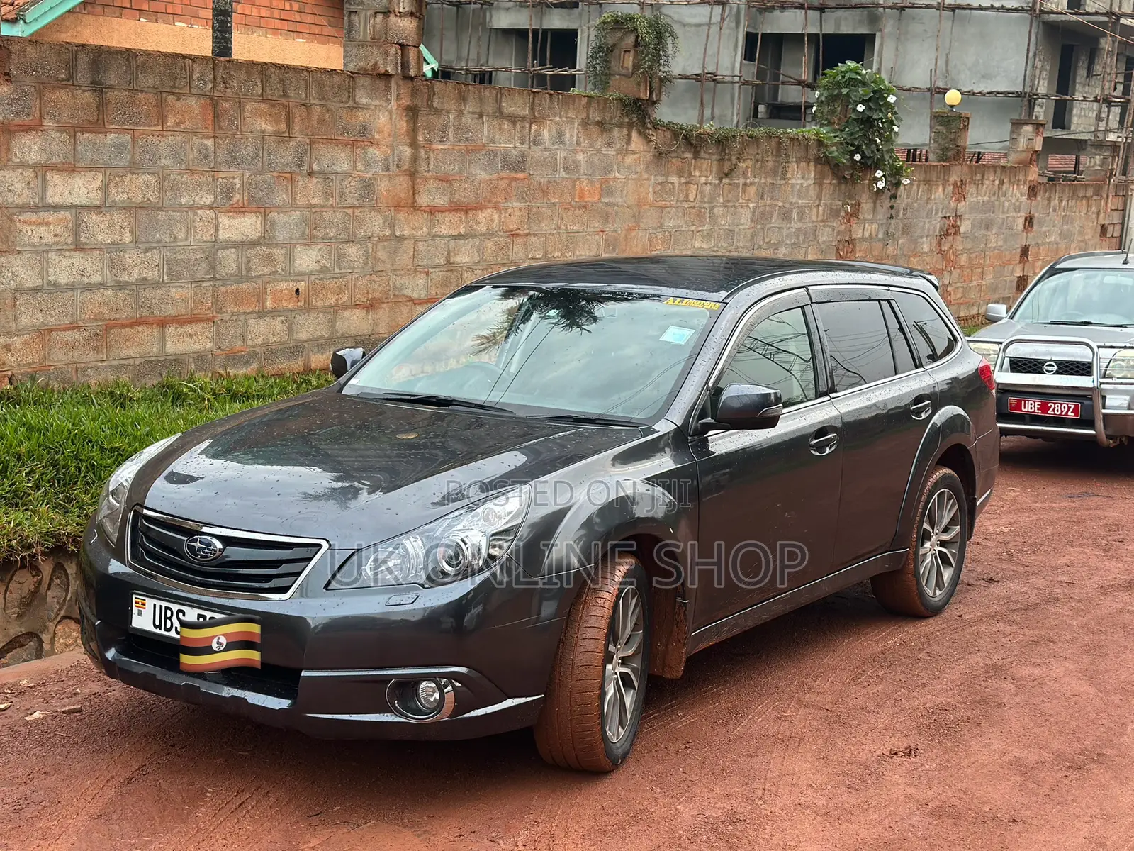 Subaru Outback 2.5i Limited 2011 Gray