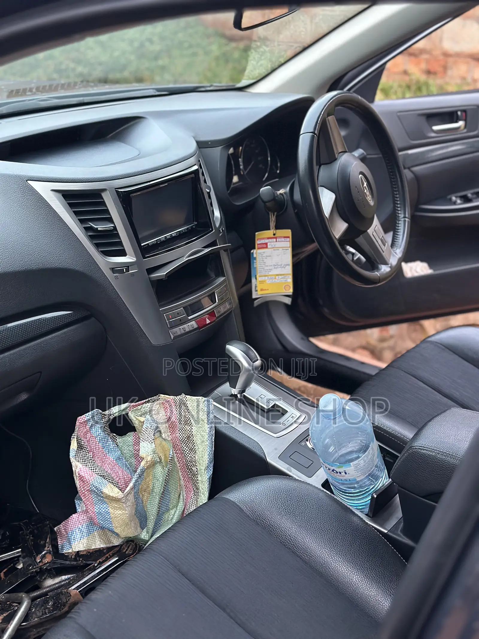 Subaru Outback 2.5i Limited 2011 Gray