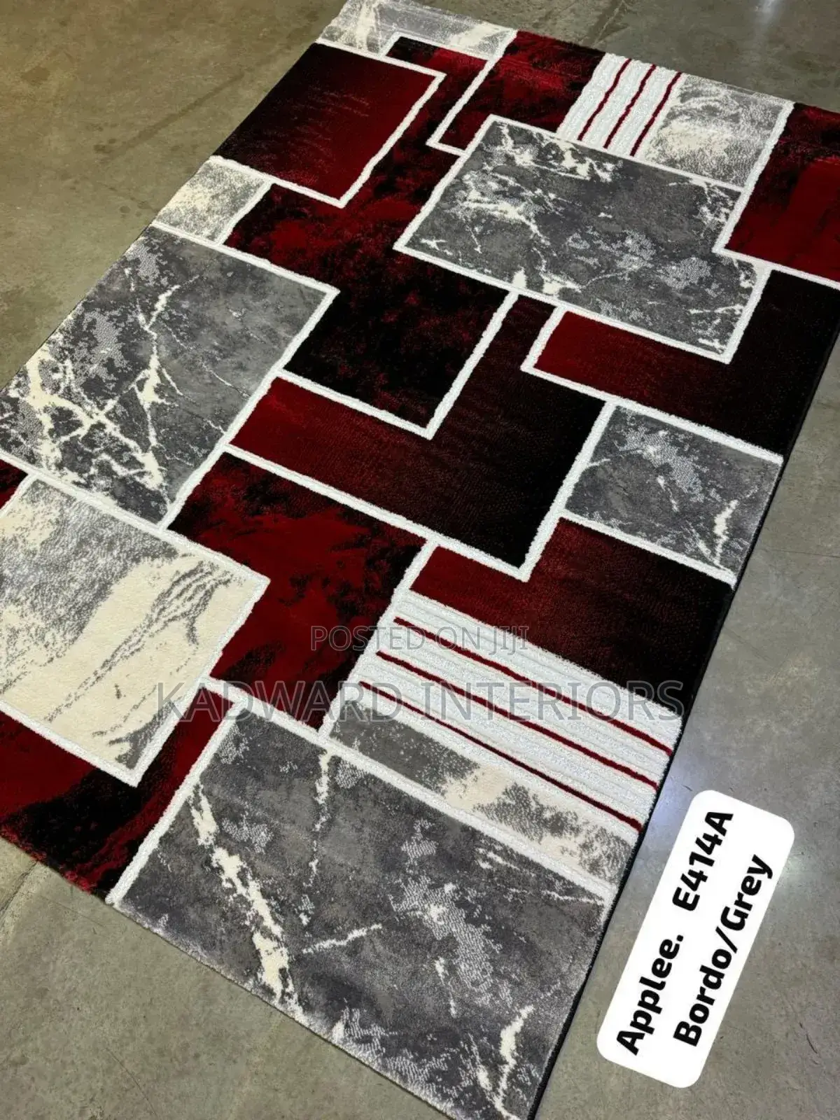 Medium Woolen Carpets