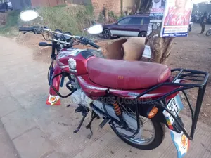 Bajaj CT 110X 2022 Red