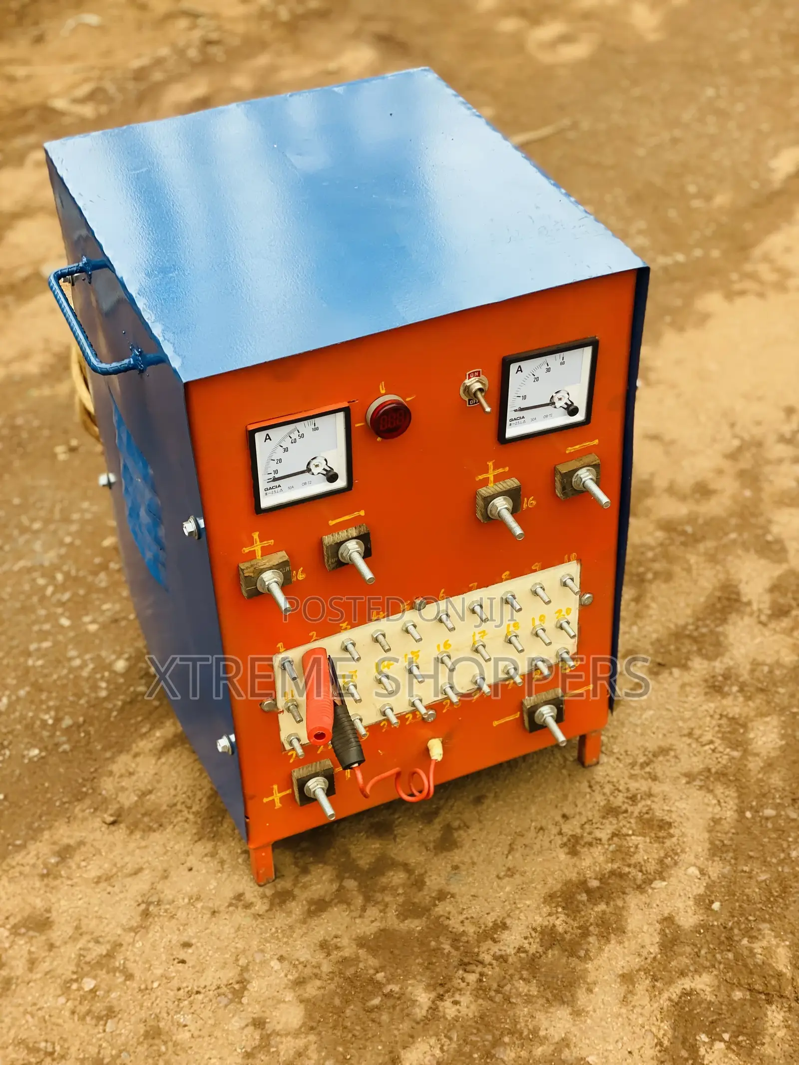 Super Bonus /Battery Charger /60batteries At Once /Commercial