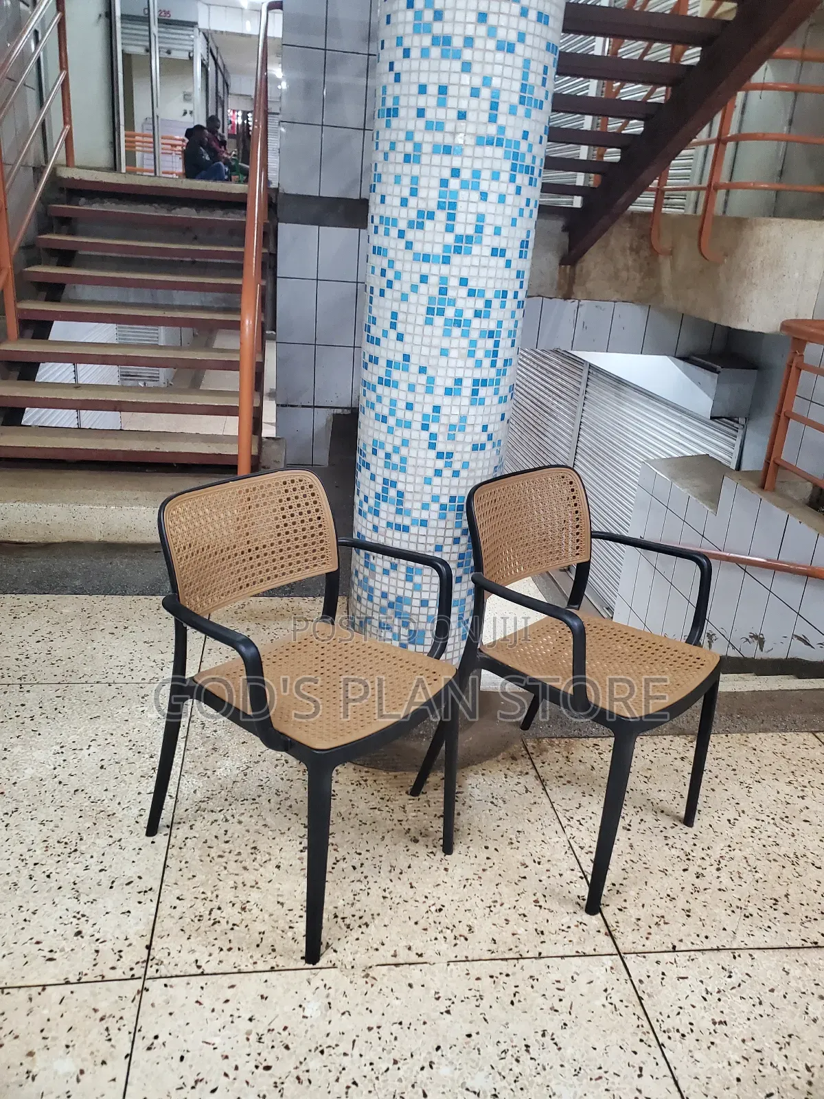 Ordic Plastic Chairs Plastic Chairs