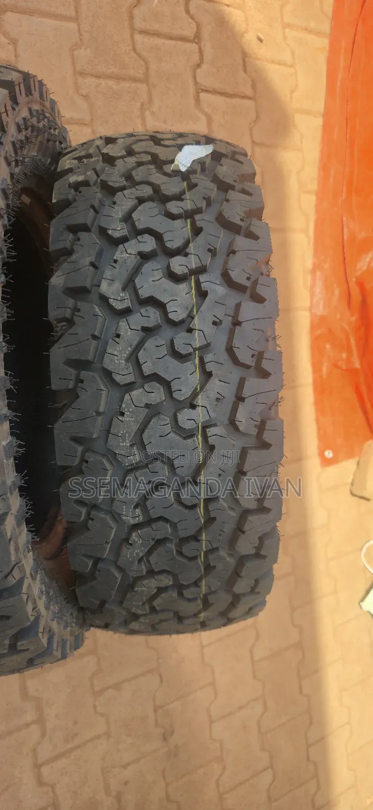 235/65r17 Extreme All Terrian Tyres