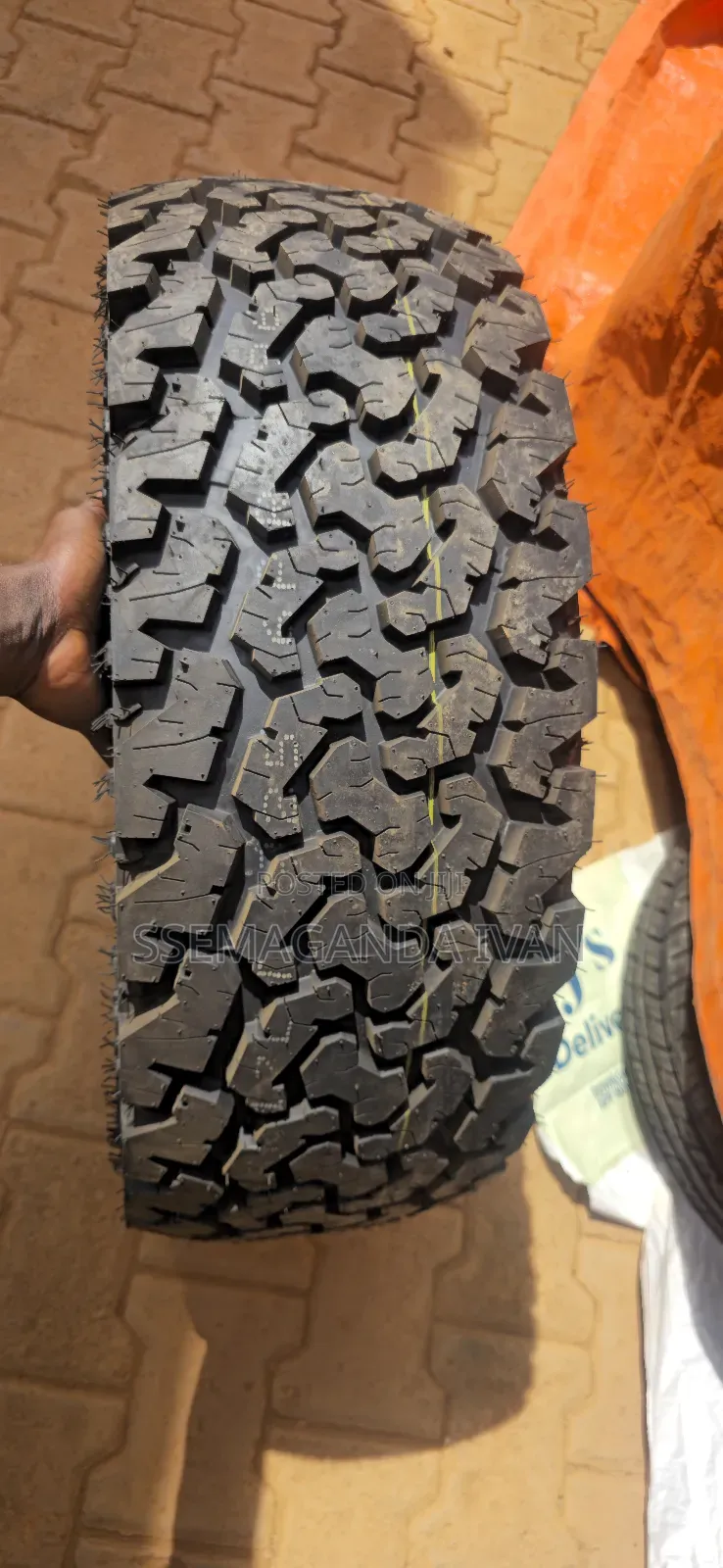 235/65r17 Extreme All Terrian Tyres