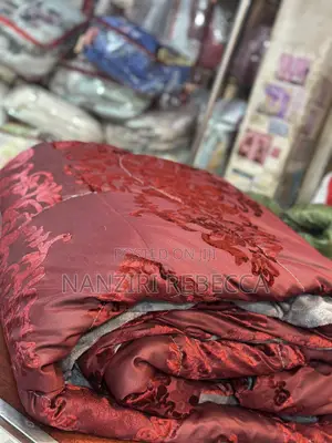 6pc Duvet 6*6 Good Material Maroon Colour