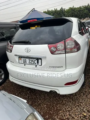 Toyota Harrier 2.4 2010 White