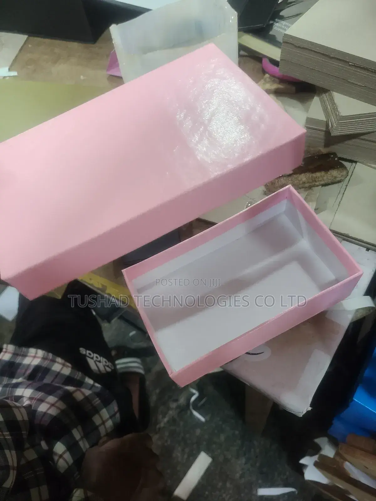 Gift Boxes - Gift Hampers (Customized)